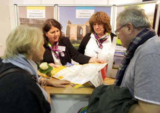 Beratung am Messestand